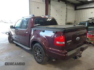 2007 Ford Explorer Sport Trac Limited z VIN 1FMEU53807UA22975, wystawiony jako IAAI lot #42691255 z przebiegiem 106 066 mil mil oraz . Historia ofert i sprzedaży dostępna na DreamBid. Obrazek 3.