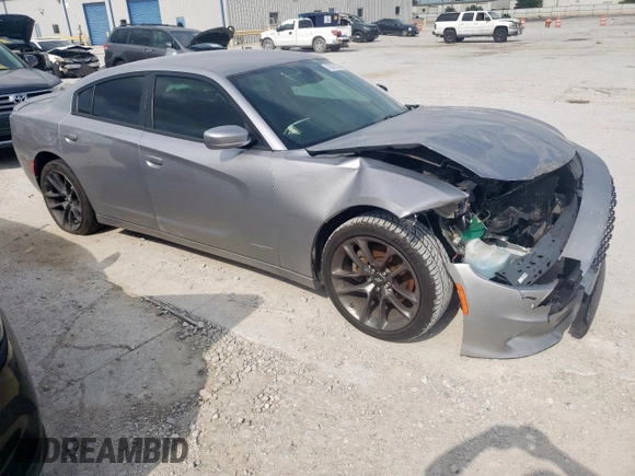 2017 Dodge Charger R/T with VIN 2C3CDXCTXHH520069, listed as a Copart auction lot 55022515 with 133,682 mi miles and Clean Title. Bid and sale history available at DreamBid. Image 4.