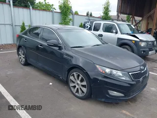2012 Kia Optima SX z VIN 5XXGR4A60CG007273, wystawiony jako IAAI lot #42432677 z przebiegiem 141 547 mil mil oraz . Historia ofert i sprzedaży dostępna na DreamBid. Obrazek 1.