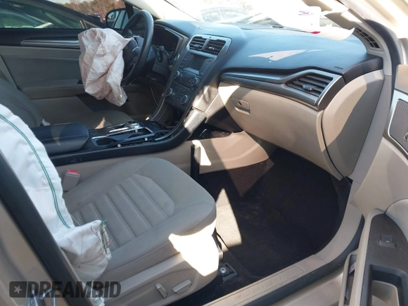 2018 Ford Fusion SE z VIN 3FA6P0LU4JR197153, wystawiony jako IAAI lot #41184755 z przebiegiem Nie podano mil oraz . Historia ofert i sprzedaży dostępna na DreamBid. Obrazek 5.