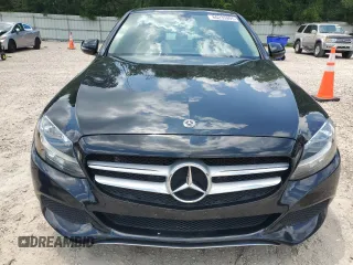 2018 Mercedes-Benz C 300 with VIN WDDWF4JB5JR419500, listed as a Copart auction lot 60235995 with 37,014 mi miles and Salvage title. Bid and sale history available at DreamBid. Image 5.