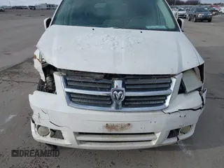 2008 Dodge Grand Caravan SXT with VIN 2D8HN54P08R697925, listed as a IAAI auction lot 41249716 with 176,439 mi miles and . Bid and sale history available at DreamBid. Image 6.