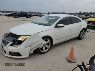 2012 Volkswagen CC Lux with VIN WVWHN7ANXCE524142, listed as a Copart auction lot 44580735 with 132,999 mi miles and Salvage Title. Bid and sale history available at carsss.com. Image 1.