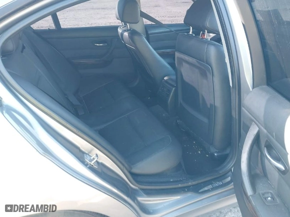 2011 BMW 3 Series 328i with VIN WBAPH5G5XBNM75907, listed as a IAAI auction lot 42002821 with 204,122 mi miles. Bid and sale history available at carsss.com. Image 8.