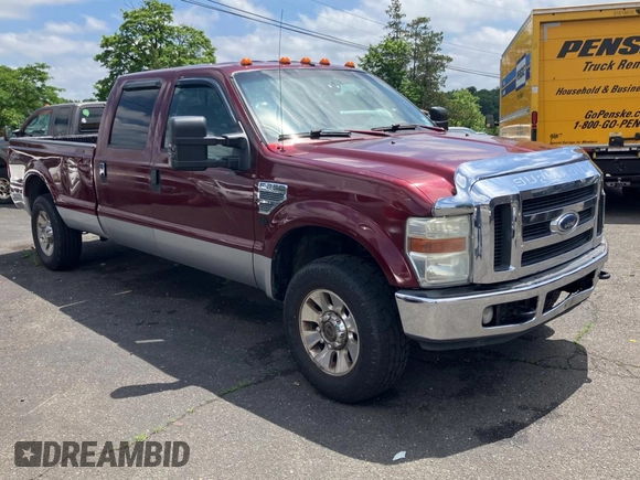 2008 Ford F-250 XL z VIN 1FTSW21568EB00082, wystawiony jako Copart lot #62956565 z przebiegiem 240 495 mil mil oraz Czysty tytuł • Clean title. Historia ofert i sprzedaży dostępna na DreamBid. Obrazek 1.