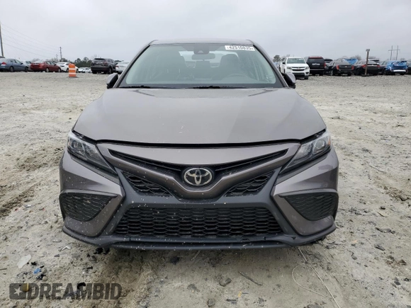 2021 Toyota Camry SE Nightshade with VIN 4T1G11AK1MU614891, listed as a Copart auction lot 42510835 with 86,313 mi miles and Salvage Title. Bid and sale history available at DreamBid. Image 5.