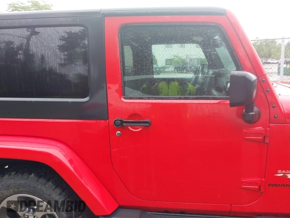 2016 Jeep Wrangler Sahara with VIN 1C4AJWBG4GL273644, listed as a IAAI auction lot 42692464 with 160,893 mi miles and . Bid and sale history available at DreamBid. Image 13.