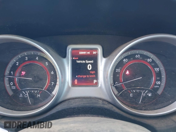 2014 Dodge Journey American Value Pkg with VIN 3C4PDCAB5ET119192, listed as a IAAI auction lot 41344250 with 228,461 mi miles. Bid and sale history available at carsss.com. Image 7.