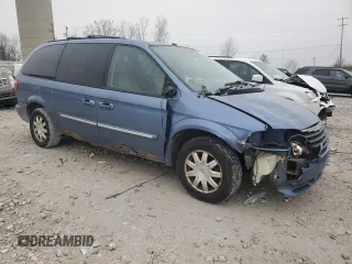 2007 Chrysler Town & Country LWB Touring with VIN 2A4GP54L27R152867, listed as a Copart auction lot 82016884 with 257,594 mi miles and Clean Title. Bid and sale history available at carsss.com. Image 4.