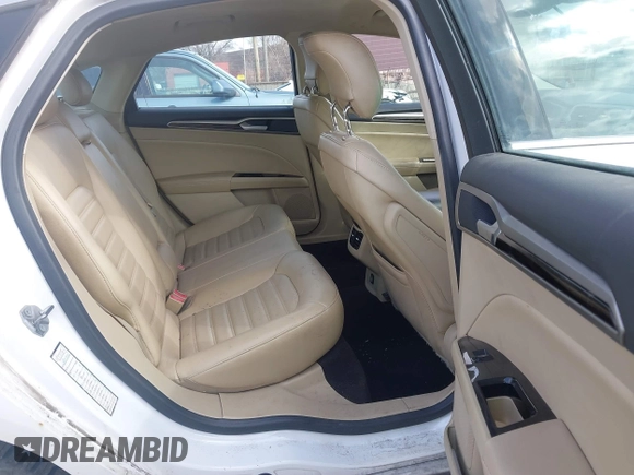 2014 Ford Fusion SE with VIN 3FA6P0H95ER361049, listed as a IAAI auction lot 41864864 with 210,229 mi miles. Bid and sale history available at carsss.com. Image 8.