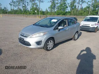 2013 Ford Fiesta S с VIN 3FADP4AJ8DM107477, выставлен на аукционе IAAI как лот 42474054 с пробегом 109 114 миль миль и . История ставок и продаж доступна на DreamBid. Изображение 2.