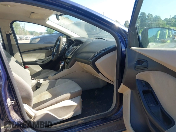 2012 Ford Focus SE with VIN 1FAHP3F27CL156621, listed as a IAAI auction lot 42092635 with 169,366 mi miles. Bid and sale history available at carsss.com. Image 5.