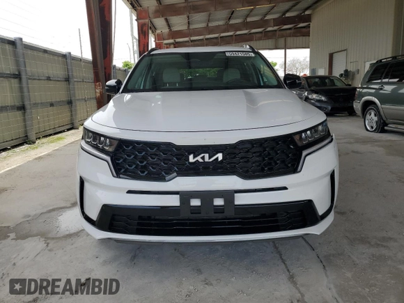 2022 Kia Sorento S z VIN 5XYRL4LCXNG148864, wystawiony jako Copart lot #59421585 z przebiegiem 15 568 mil mil oraz Szkoda całkowita • Salvage title. Historia ofert i sprzedaży dostępna na DreamBid. Obrazek 5.