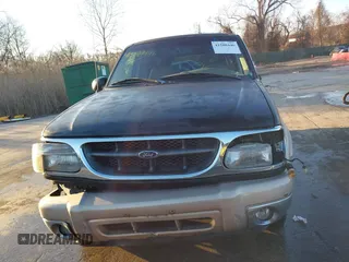 2000 Ford Explorer Eddie Bauer с VIN 1FMZU64E0YZB37690, выставлен на аукционе IAAI как лот 41588446 с пробегом 184 471 миль миль и . История ставок и продаж доступна на DreamBid. Изображение 12.