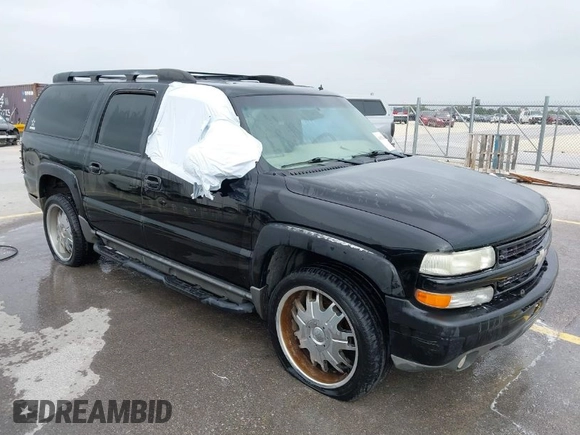 2002 Chevrolet Suburban LT with VIN 3GNFK16Z72G165792, listed as a IAAI auction lot 41921486 with 237,675 mi miles. Bid and sale history available at carsss.com. Image 1.