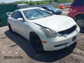 2004 Infiniti G35 Coupe w/Leather with VIN JNKCV54E84M820406, listed as a IAAI auction lot 41993762 with 1 mi miles. Bid and sale history available at carsss.com. Image 1.