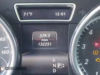 2014 Mercedes-Benz GL 450 with VIN 4JGDF7CE0EA290673, listed as a IAAI auction lot 42207889 with 132,251 mi miles and . Bid and sale history available at DreamBid. Image 15.