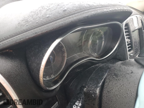 2018 Chrysler 300 Limited z VIN 2C3CCAKG2JH264892, wystawiony jako Copart lot #42247335 z przebiegiem Nie podano mil oraz Szkoda całkowita • Salvage title. Historia ofert i sprzedaży dostępna na DreamBid. Obrazek 9.