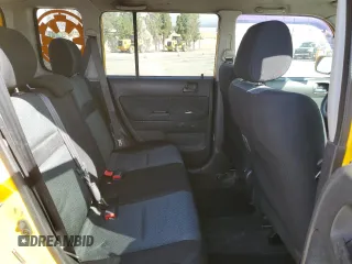 2006 Scion xB z VIN JTLKT324964074783, wystawiony jako Copart lot #55445315 z przebiegiem 442 004 mil mil oraz Szkoda całkowita • Salvage title. Historia ofert i sprzedaży dostępna na DreamBid. Obrazek 11.