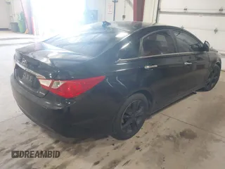 2011 Hyundai Sonata SE with VIN 5NPEC4AC9BH045845, listed as a IAAI auction lot 41581356 with 214,158 mi miles. Bid and sale history available at carsss.com. Image 4.