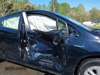 2022 Toyota Prius L Eco with VIN JTDKAMFU0N3176835, listed as a IAAI auction lot 41995548 with 47,945 mi miles and . Bid and sale history available at DreamBid. Image 6.