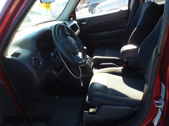 2015 Jeep Patriot Sport with VIN 1C4NJPBB7FD305149, listed as a IAAI auction lot 41643763 with 227,781 mi miles and . Bid and sale history available at carsss.com. Image 5.