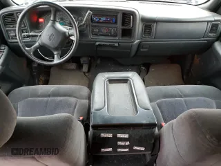 2001 Chevrolet Silverado 1500HD LS with VIN 1GCGK13U01F199076, listed as a Copart auction lot 50653645 with 256,011 mi miles and Clean Title. Bid and sale history available at DreamBid. Image 8.