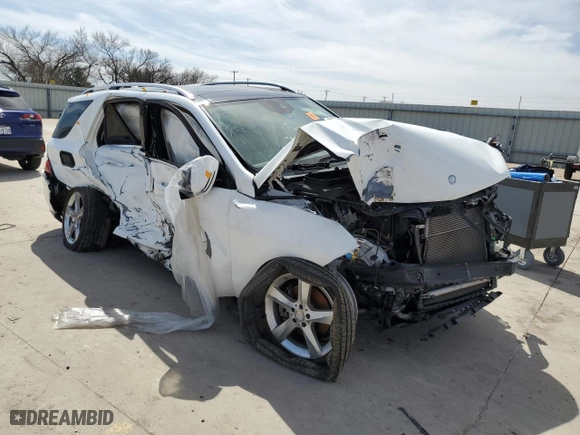 2016 Mercedes-Benz GLE with VIN 4JGDA5JB2GA763312, listed as a Copart auction lot 49176215 with 0 mi miles and Salvage Title. Bid and sale history available at carsss.com. Image 4.