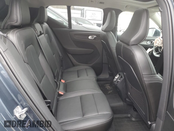 2021 Volvo XC40 Inscription с VIN YV4162UL7M2543503, выставлен на аукционе Copart как лот 87210554 с пробегом 39 461 миль миль и Списание • Salvage title. История ставок и продаж доступна на DreamBid. Изображение 11.