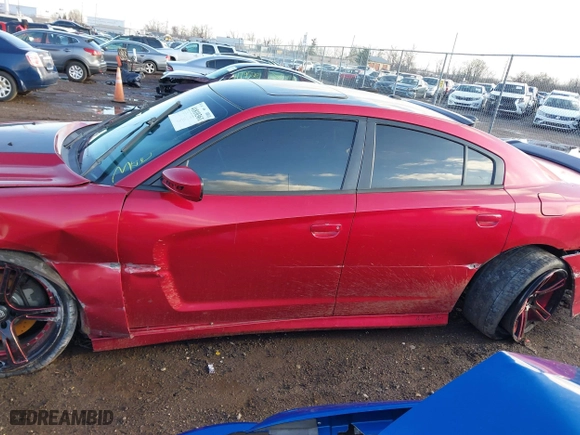 2011 Dodge Charger Road/Track with VIN 2B3CL5CT6BH571984, listed as a IAAI auction lot 41810361 with 188,780 mi miles. Bid and sale history available at carsss.com. Image 15.