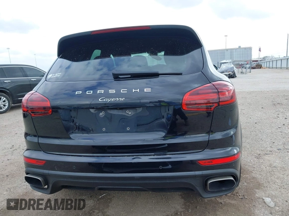 2017 Porsche Cayenne с VIN WP1AA2A2XHKA90706, выставлен на аукционе IAAI как лот 41692768 с пробегом 92 800 миль миль и . История ставок и продаж доступна на DreamBid. Изображение 17.