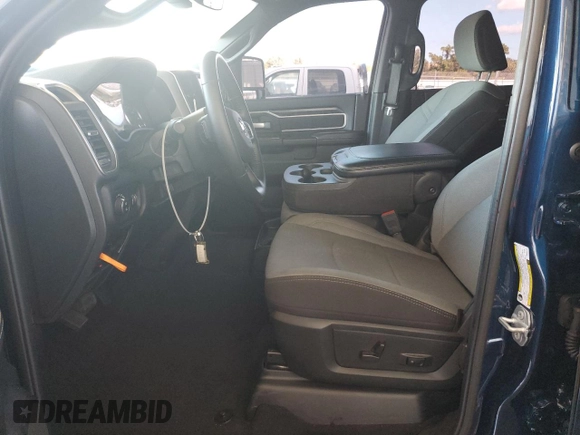 2024 Ram 2500 Big Horn with VIN 3C6UR5DJ0RG353426, listed as a Copart auction lot 62302915 with 16,508 mi miles and Clean title. Bid and sale history available at DreamBid. Image 7.