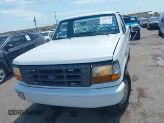1996 Ford F-250 with VIN 2FTHF25G7TCA38325, listed as a IAAI auction lot 42463748 with Not provided miles and . Bid and sale history available at DreamBid. Image 6.