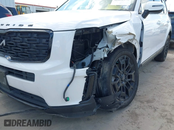 2022 Kia Telluride EX z VIN 5XYP3DHC0NG267782, wystawiony jako IAAI lot #42230498 z przebiegiem 61 246 mil mil oraz . Historia ofert i sprzedaży dostępna na DreamBid. Obrazek 6.