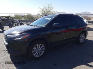 2022 Toyota Corolla Cross LE with VIN 7MUCAABG1NV033299, listed as a Copart auction lot 58018825 with 28,138 mi miles and Salvage title. Bid and sale history available at DreamBid. Image 1.