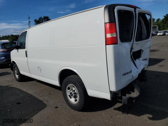 2009 GMC Savana Cargo Van with VIN 1GTGG25C791124332, listed as a Copart auction lot 72819464 with 123,243 mi miles and Salvage Title. Bid and sale history available at carsss.com. Image 2.