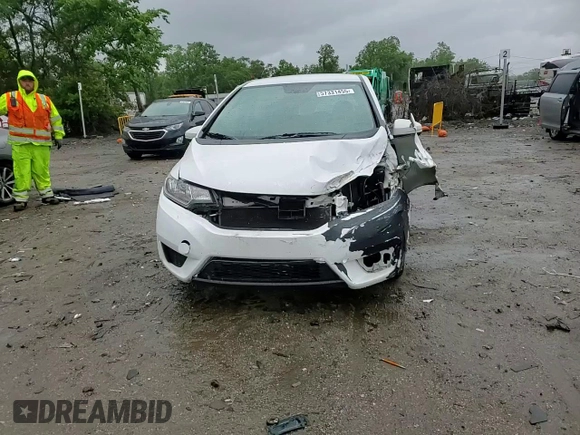 2015 Honda Fit LX with VIN 3HGGK5H57FM722000, listed as a Copart auction lot 57331455 with 140,546 mi miles and Salvage title. Bid and sale history available at DreamBid. Image 13.