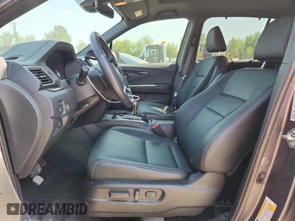 2019 Honda Passport Touring с VIN 5FNYF8H93KB018614, выставлен на аукционе Copart как лот 60884775 с пробегом 22 809 миль миль и Списание • Salvage title. История ставок и продаж доступна на DreamBid. Изображение 7.