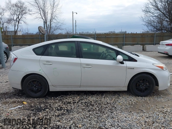 2012 Toyota Prius One with VIN JTDKN3DU6C5398119, listed as a IAAI auction lot 41891618 with 215,294 mi miles. Bid and sale history available at carsss.com. Image 13.