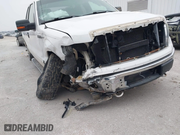2012 Ford F-150 XL with VIN 1FTFX1EF2CFC77744, listed as a IAAI auction lot 41565431 with 200,701 mi miles. Bid and sale history available at carsss.com. Image 6.