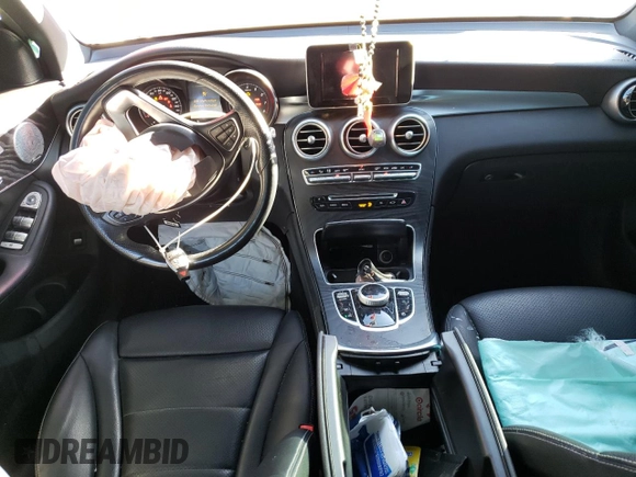 2018 Mercedes-Benz GLC with VIN WDC0G4KB9JV112411, listed as a Copart auction lot 68031742 with 38,637 mi miles. Bid and sale history available at carsss.com. Image 8.