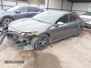 2021 Toyota Camry SE Nightshade with VIN 4T1T11AK3MU496499, listed as a IAAI auction lot 41733005 with 141,711 mi miles. Bid and sale history available at carsss.com. Image 19.