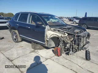 2005 Porsche Cayenne Turbo with VIN WP1AC29P35LA90093, listed as a Copart auction lot 85751494 with 0 mi miles and Salvage Title. Bid and sale history available at carsss.com. Image 4.
