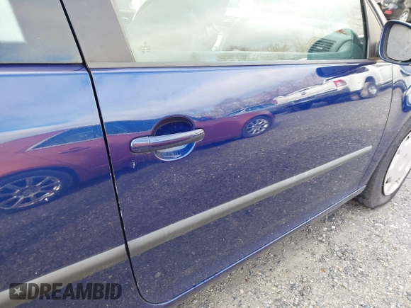 2007 Volkswagen Rabbit with VIN WVWBR71K27W193573, listed as a IAAI auction lot 41043481 with 141,872 mi miles and . Bid and sale history available at DreamBid. Image 13.