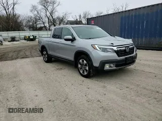 2017 Honda Ridgeline RTL-E z VIN 5FPYK3F77HB002514, wystawiony jako Copart lot #51940305 z przebiegiem 141 219 mil mil oraz Czysty tytuł • Clean title. Historia ofert i sprzedaży dostępna na DreamBid. Obrazek 13.