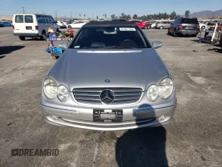 2005 Mercedes-Benz CLK 320 with VIN WDBTK65J85F161050, listed as a Copart auction lot 81561104 with 159,584 mi miles and Clean Title. Bid and sale history available at DreamBid. Image 5.