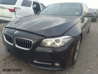 2015 BMW 5 Series 528i with VIN WBA5A5C55FD519258, listed as a IAAI auction lot 41951862 with 123,822 mi miles. Bid and sale history available at carsss.com. Image 2.