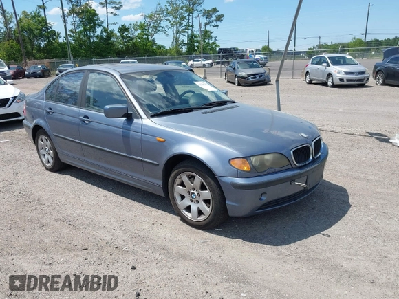 2004 BMW 3 Series 325xi with VIN WBAEU33414PM61213, listed as a IAAI auction lot 42201782 with 138,327 mi miles and . Bid and sale history available at carsss.com. Image 1.