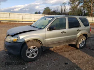 2006 Ford Escape XLT with VIN 1FMYU93176KB78724, listed as a Copart auction lot 52133775 with 160,977 mi miles and Salvage Title. Bid and sale history available at carsss.com. Image 1.