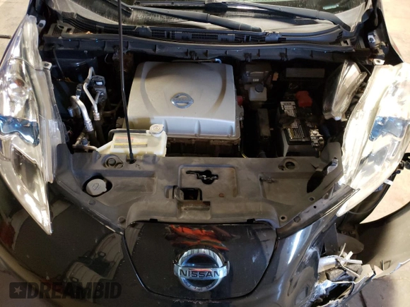 2015 Nissan LEAF SV with VIN 1N4AZ0CP6FC304840, listed as a Copart auction lot 68922892 with 64,953 mi miles. Bid and sale history available at carsss.com. Image 12.